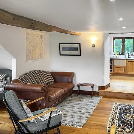 بيت للعطل The Old Bothy *