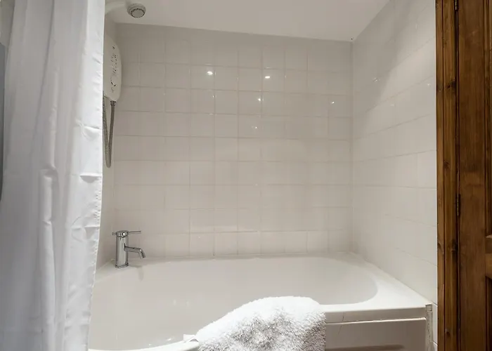 بيت للعطل The Old Bothy