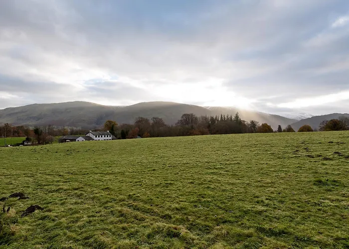 The Old Bothy بيت للعطل *